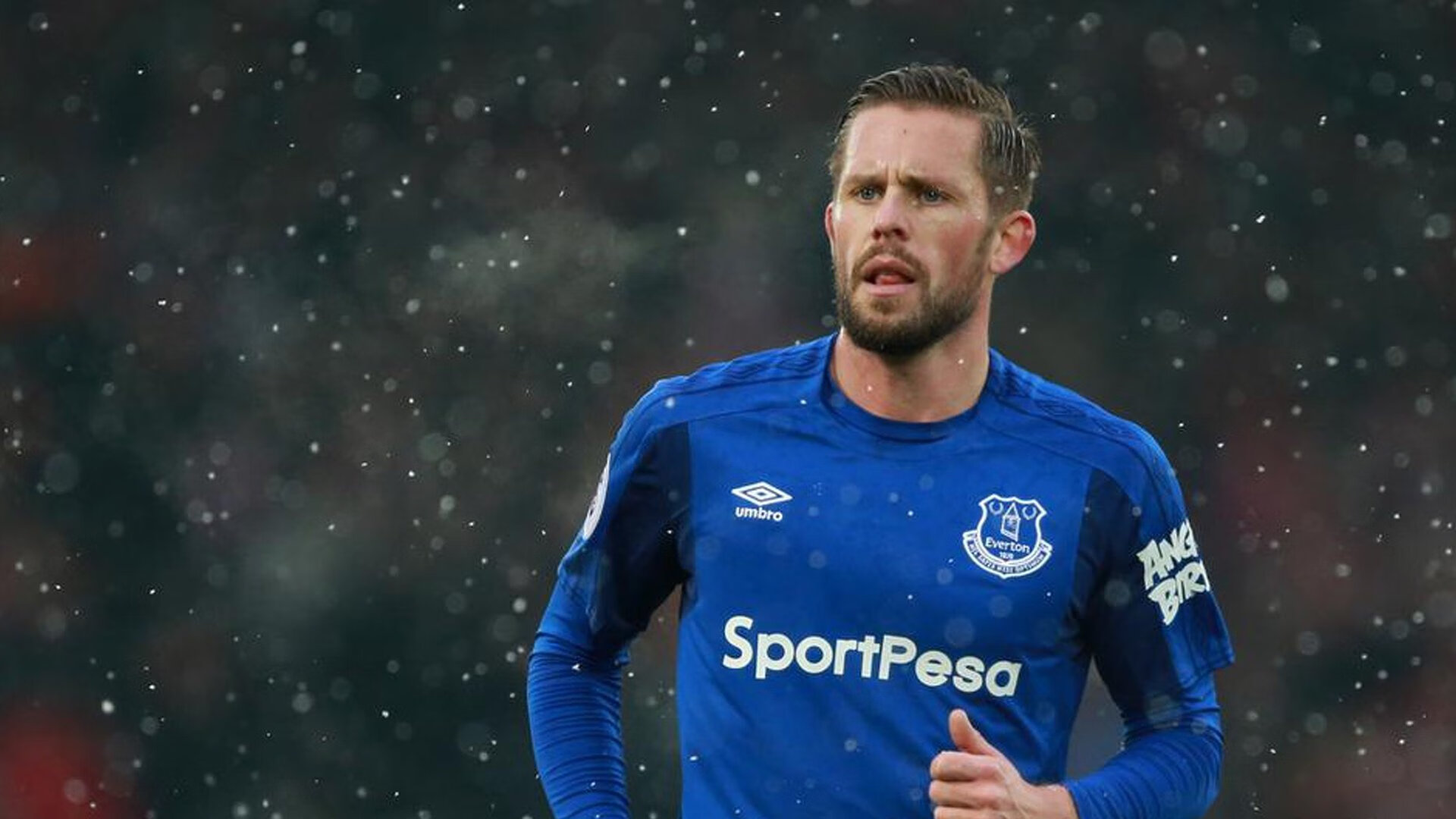 -利物浦欧冠逐步逼近，冲击更高荣耀